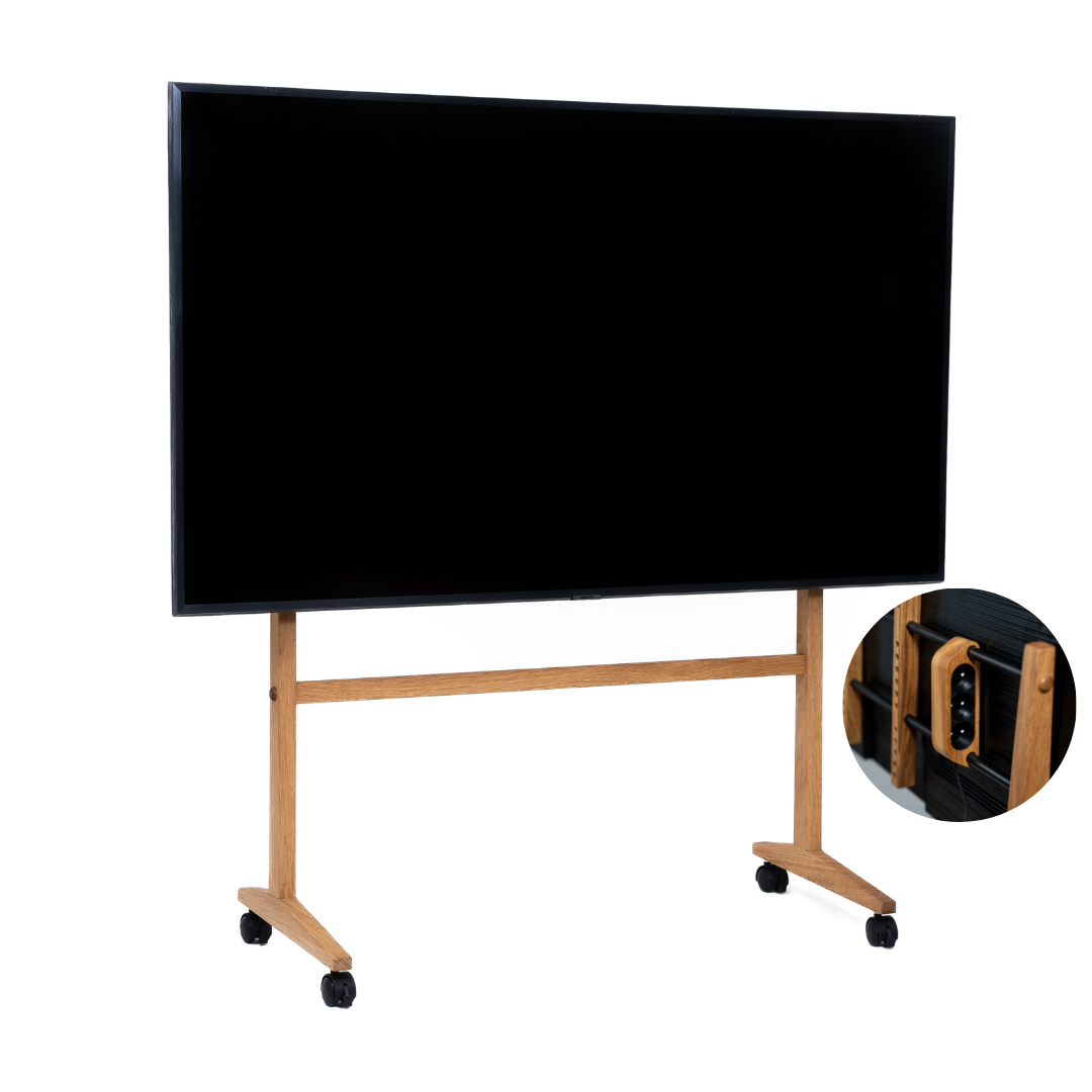 TV stand on wheels in oak – SIKA