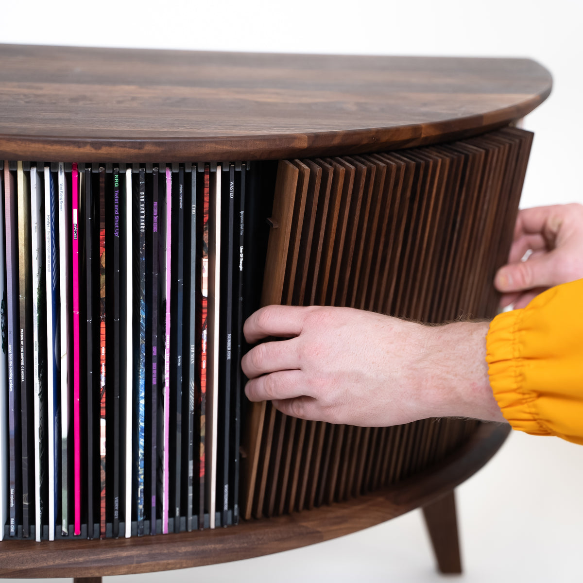 Walnoothouten luidsprekerhoezen voor vinylmeubels – Display LUNA (2 stuks)