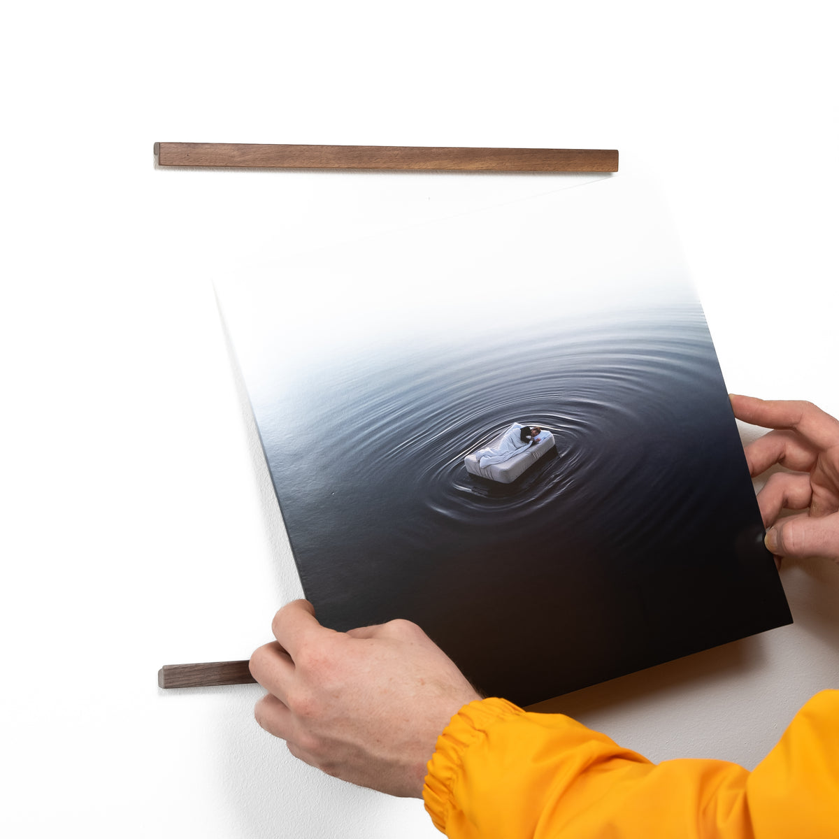 Display til vinylplader – SINGLE i valnød